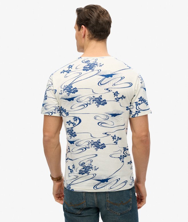 Superdry Classic Essential Printed T-Shirt