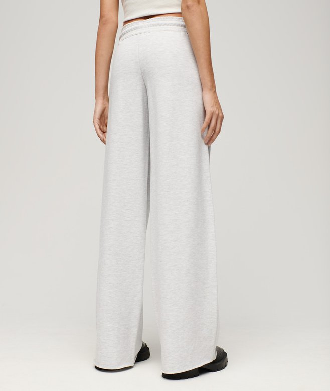 Superdry Essential Logo Straight Joggers