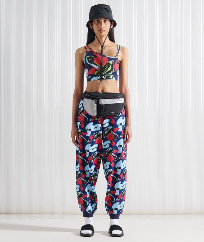 Superdry Limited Edition SDX Sesh Crop Top