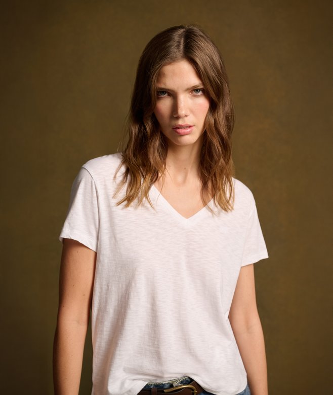 superdry Slub Embroidered V-Neck T-Shirt