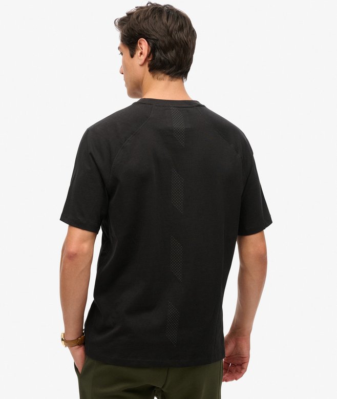 Superdry Tech Logo Relaxed T-Shirt